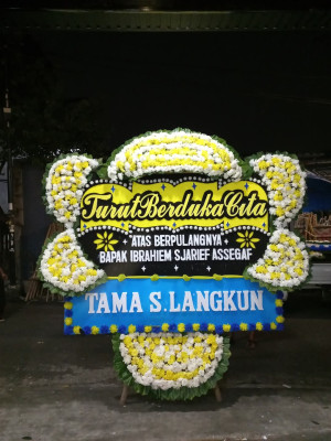 Papan Bunga Duka di Pasirnanjung